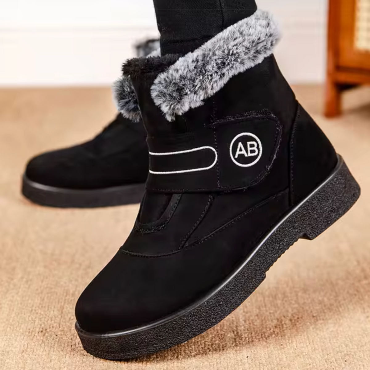 Women's Fur-Lined Snow Boots Suede Velcro-Strap Fur-Cuff Non-Slip Warm