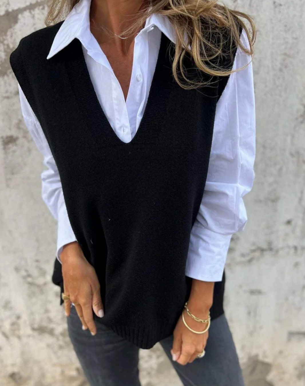 Women's Knit Sweater Vest V-Neck Sleeveless Oversized Ribbed Relaxed Pullover